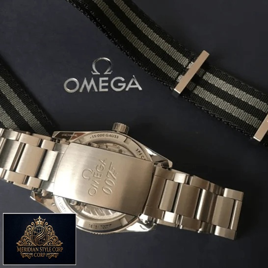 Omega Seamaster 30 Spectre Stainless Steel 233.32.41.21 Replica blue background