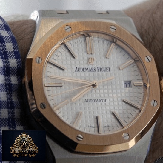 Audemars Piguet Royal Oak White Dial Two Tone Replica on the man wrist