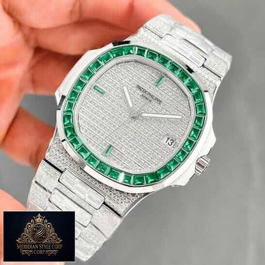 Patek Philippe Nautilus 5711/1300A "Emerald Bezel" Premium Duplicate emerald bezel 5711 replica 5