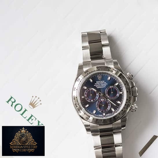 Rolex Daytona 116509 Blue Dial Replica on the Rolex Box