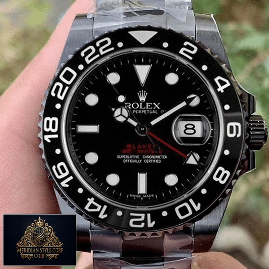 Rolex Blaken GMT-Master II Black Dial ceramic stick hour markers Replica in their hands