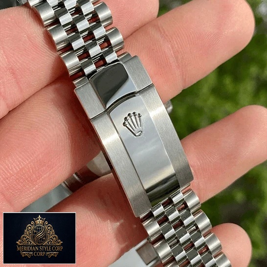 Rolex Datejust 126334 "Steel & White Gold" Perfect Super Clone Rolex Datejust Stainless Steel Jubilee Bracelet Replica rolex logo on the buckle