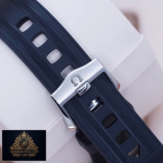 Omega Seamaster Diver 300M Co Axial Back Black Rubber Bracelet Replica