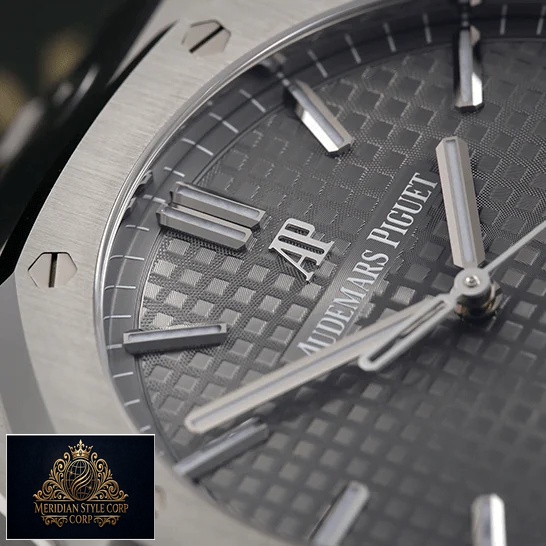 Audemars Piguet Royal Oak 15500ST.OO_.1220ST.02 Grey Dial Replica close analog view