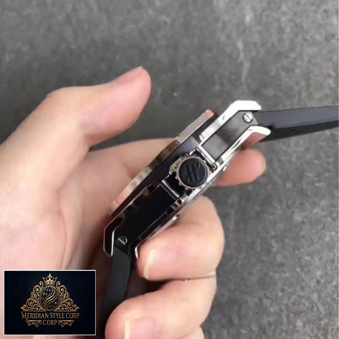 Hublot Bigbang Watch Replica side view and push button