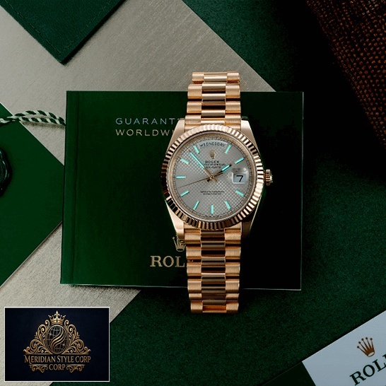 Rolex Day-Date 228238 rReplica Luminous Dial & Guarantee Card