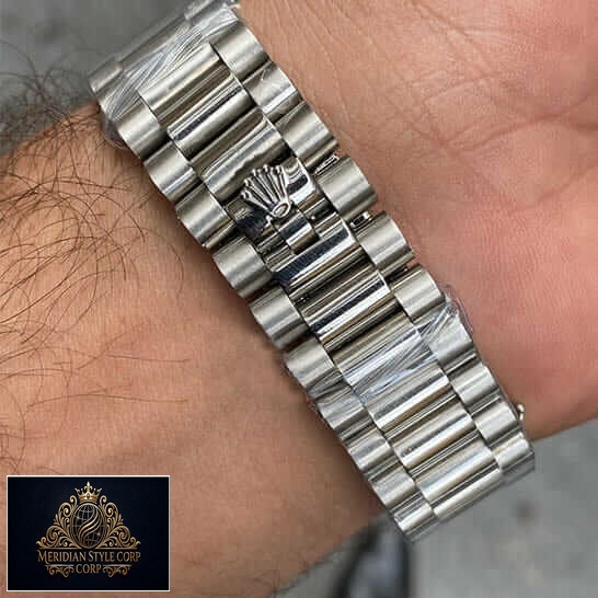 Rolex Day Date II Presidential 218239 Silver Jubilee Bracelet on the Rolex logo Replica