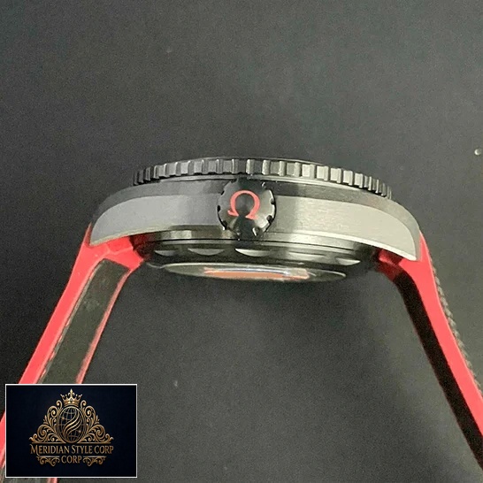 Omega Seamaster Red Bracelet Crown on the omega logo Replica