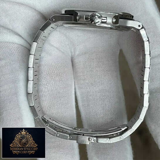 Patek Philippe Nautilus 5711/1300A "Emerald Bezel" Premium Duplicate emerald bezel 5711 replica