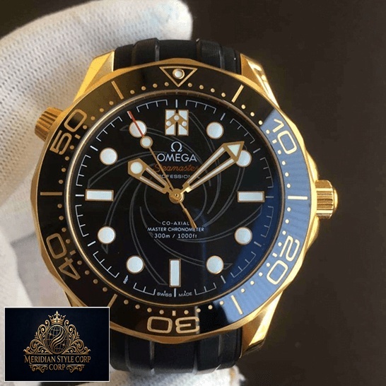Omega Seamaster Black Dial Gold Bezel Replica on the hand
