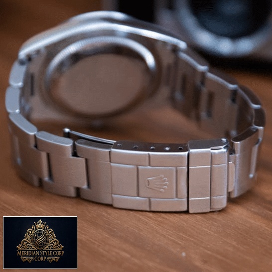 Rolex Explorer 124270 Replica Oyster Bracelet Fold Clasp on the Rolex logo