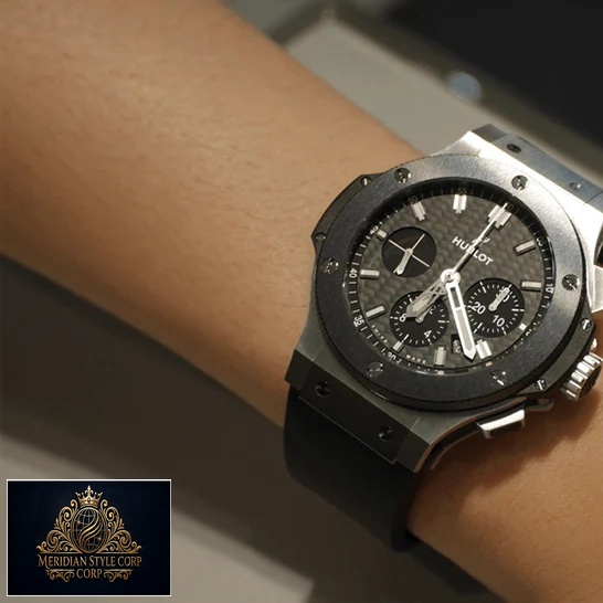 Hublot Big Bang Steel Ceramic Rubber Black Dial Replica on the wrist