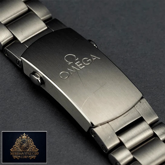Omega 232_90_42_21_03_001 Stainless Steel Clasp Replica closed clasp grey background