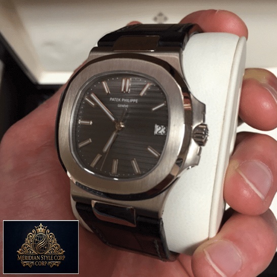 Patek Philippe Nautilus 5711G-001 Stainless Case Replica in the box