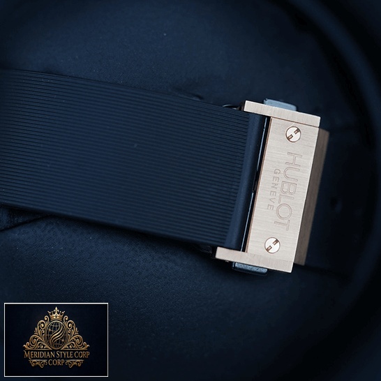 Hublot Big Bang Blue Rubber Bracelet Steel Case Replica blue background