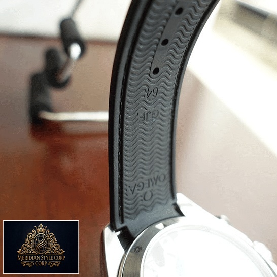 Omega Seamaster Planet Ocean 232.32.46.51.01.003 Black Rubber Bracelet Replica