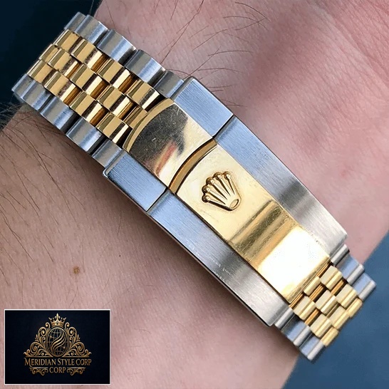 Rolex Datejust 126333 Yellow Gold Steel Jubilee Replica on the wrist