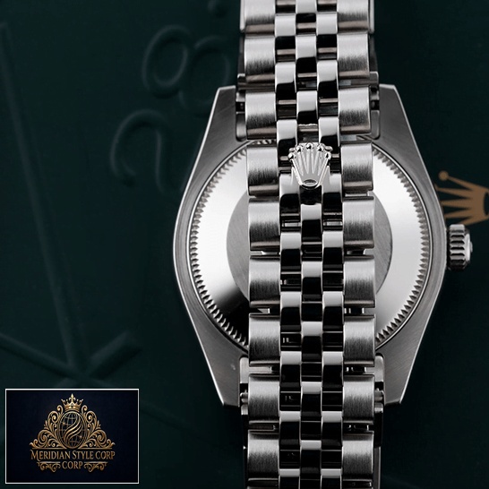 Rolex Datejust 178384 Stainless Steel Jubilee Bracelet Replica on the rolex box