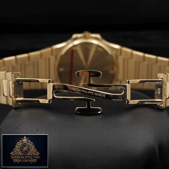Patek Philippe Nautilus 70101R-012 Rose Gold Bracelet Replica opened clasp