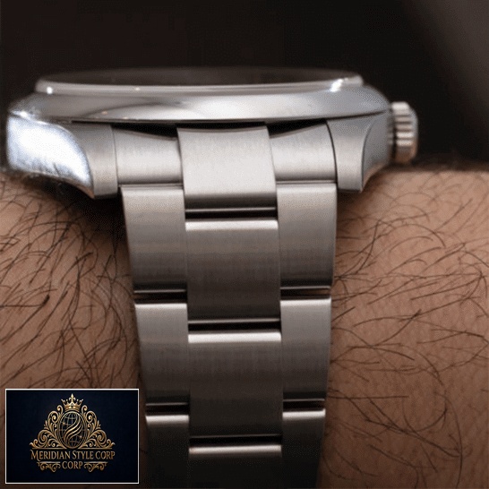 Rolex Perpetual 124300 Stainless Steel Oyster Replica on his arm