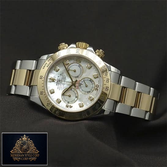 Rolex Daytona Two Tone White Dial 116523 Replica on the black table