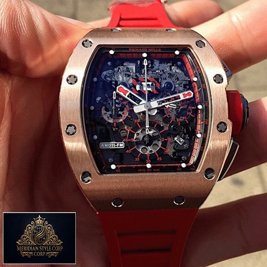 Richard Mille RM011 Red Bracelet Gold Bezel Black Dial Replica on the hand
