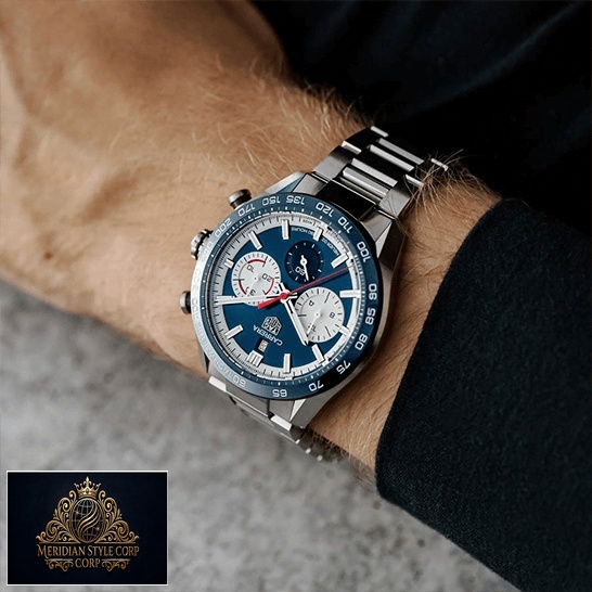 Tag Heuer Carrera Blue Dial Red Second Han Replica on the wrist