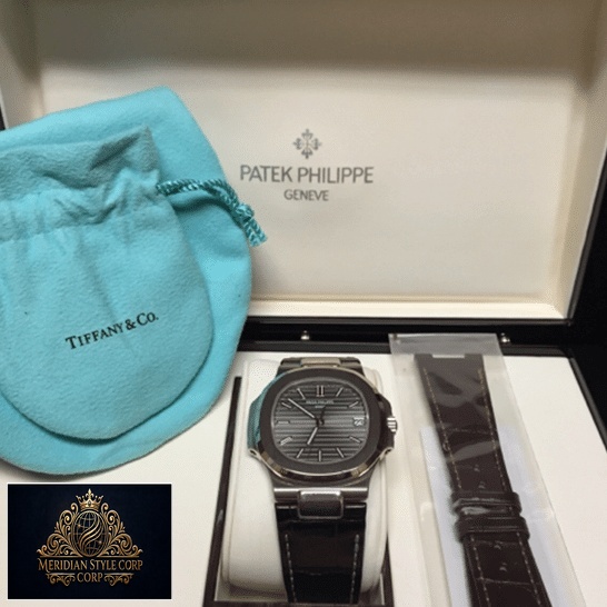 Patek Philippe Nautilus 5711G-001 Grey Dial Replica in the box