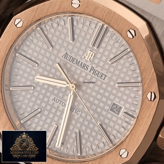 Audemars Piguet Automatıc White Dial Replica close analog view