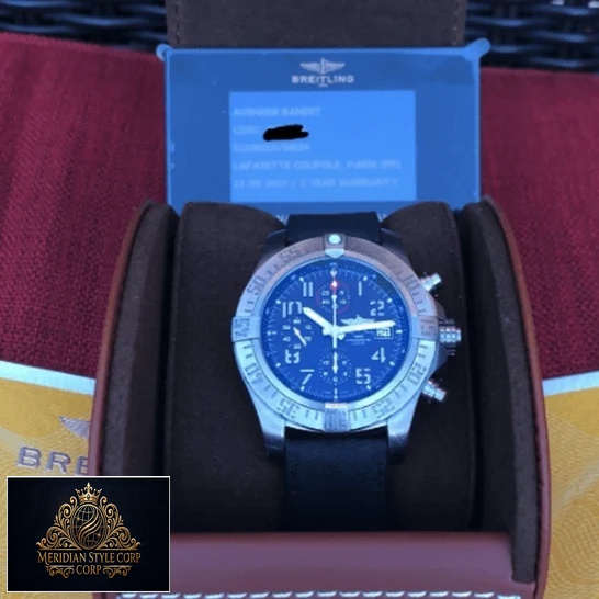 breitling-avenger-E13383101M2W1-replica-45mm