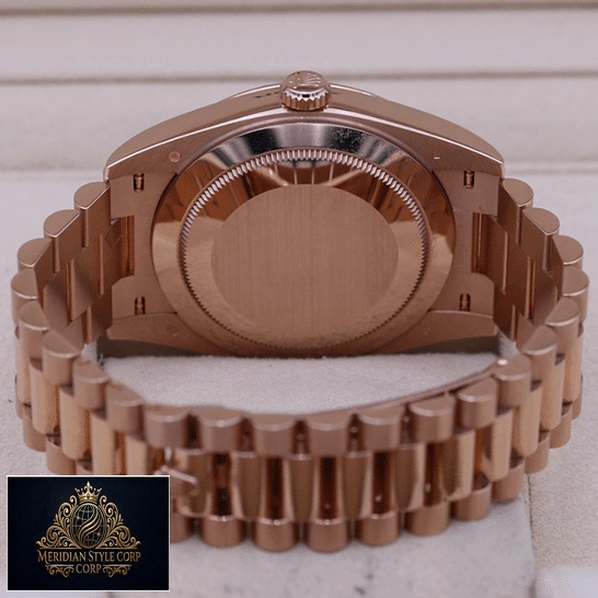 Rolex Day-Date 228235 Replica Oyster Bracelet on the Rolex logo