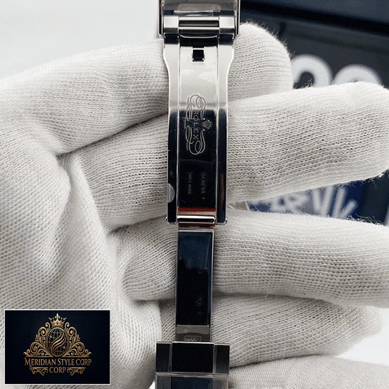 Rolex 116622-0003 Yacht Master Replica opened clasp