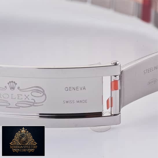 Rolex Datejust 36 116231 Replica Open Fold Clasp on the table