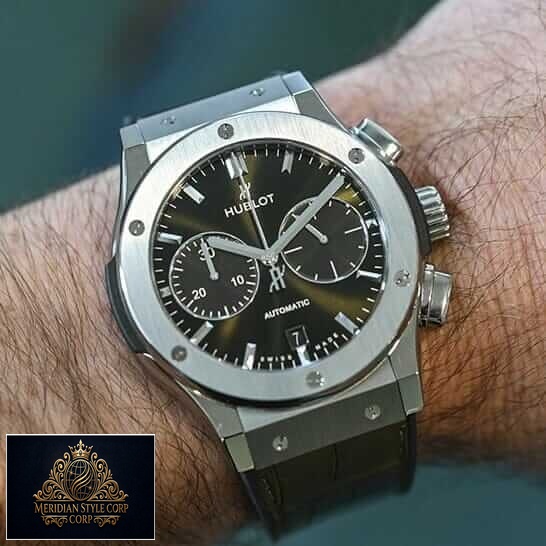 Hublot Classic Fusion Black Dial Steel Bezel Replica on the man wrist