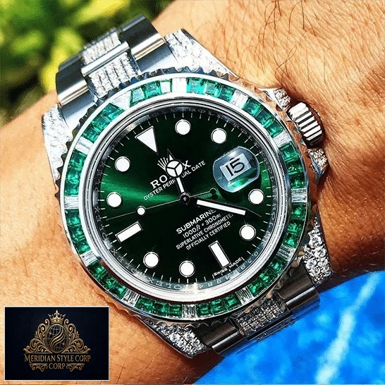 Rolex Submariner Hulk 116610LV Gem-Set Bezel Iced Out Replica on his arm