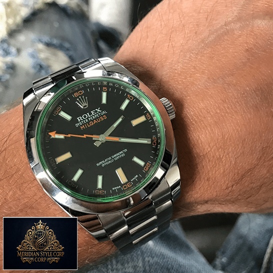 Rolex Milgauss M116400GV Green Crystal Stainless Steel Oyster Replica on his arm