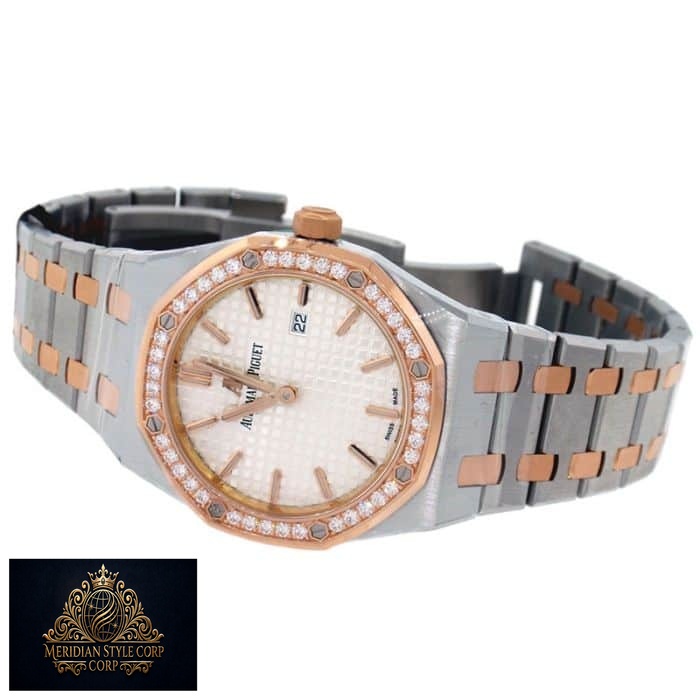 Audemars Piguet Royal Oak Ladies 67651SR.ZZ.1261SR.01 “Diamond Bezel” Super Clone Edition - Image 4