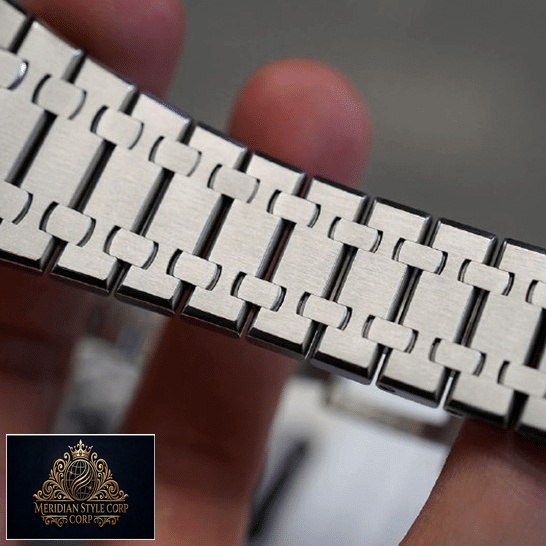 audemarspiguet-royaloak-26320ST.OO_.1220ST.03-replica-bracelet