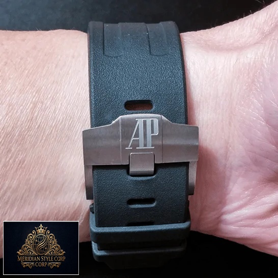 audemarspiguet-royaloakoffshore-15707CE.OO_.A002CA.01-replica-clasp