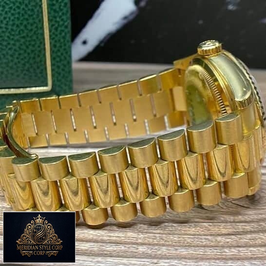 Rolex Day Date Mop 128238 Replica Yellow Gold Oyster Bracelet