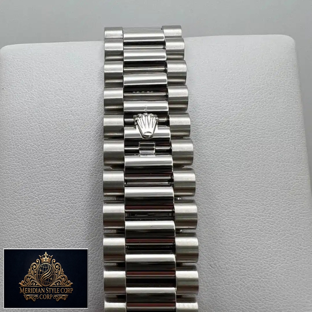 Rolex Day Date 228349RBR Replica Stainless Steel Oyster Bracelet on the Rolex logo