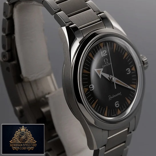 Omega Seamaster Black Dial 220.10.38.20.01.002 Replica side view