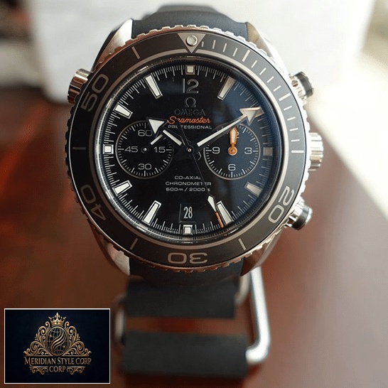 Omega Seamaster Professıonal Black Bezel Replica front view