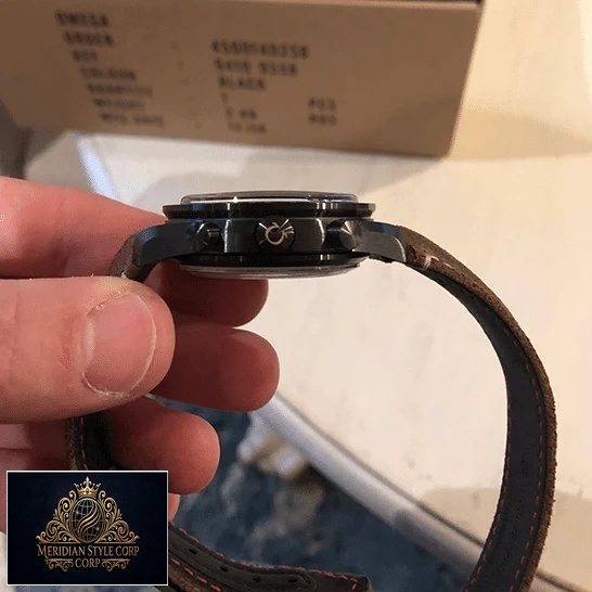 Omega Speedmaster 311.92.44.51 Crown Replica side view