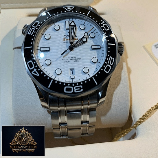 Omega Seamaster Diver Steel 210.30.42.20.04.001 White Dial Replica in the box