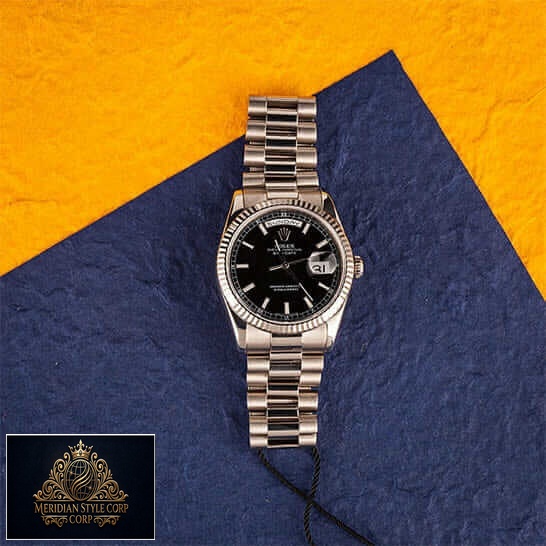 Rolex Day-Date 118239 Replica Orange Blue Background