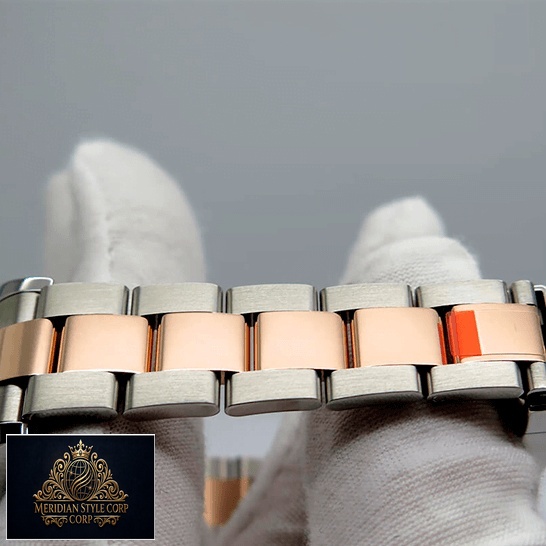 Rolex Datejust Chocolate Oyster Bracelet Replica on the hand
