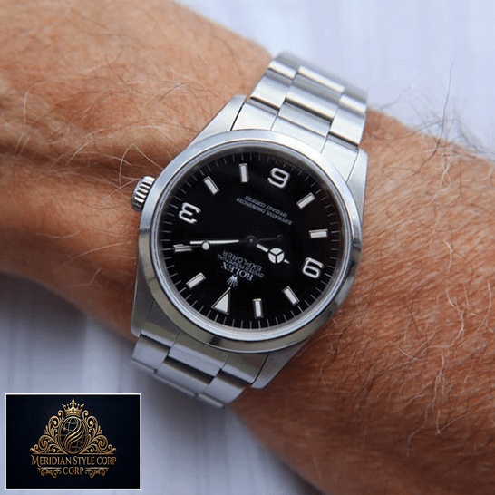 Rolex Explorer 124270 Stainless Steel Oyster Replica on his arm