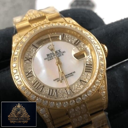Rolex Datejust Yellow Gold 116626 Replica yellow gold accents and diamond detailing