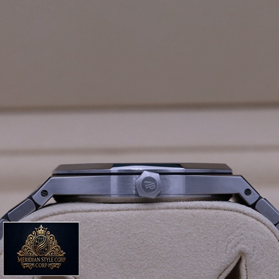 Audemars Piguet Royal Oak 26510ST.OO_.1220ST.01- Steel Case Replica side view